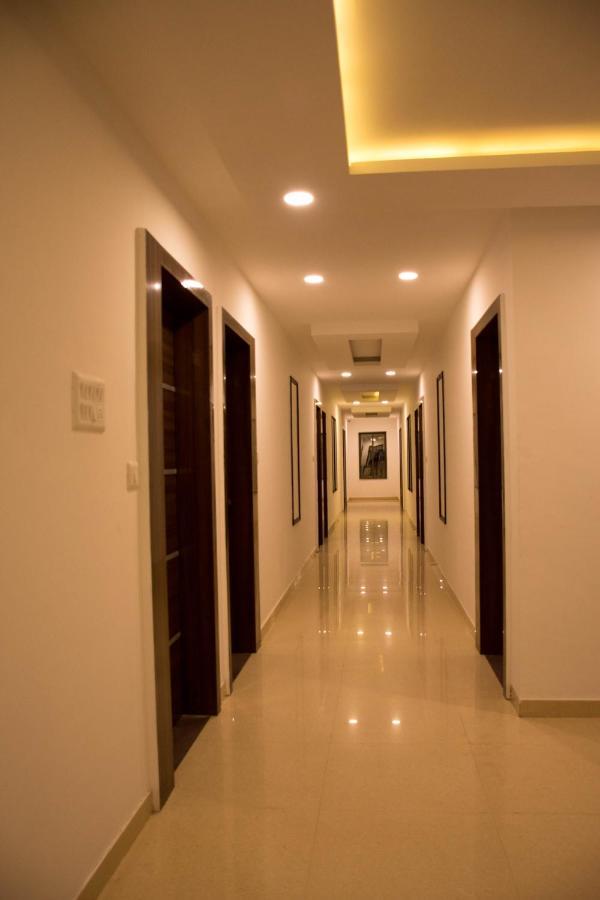 Hotel Caravan Unjha Exterior photo